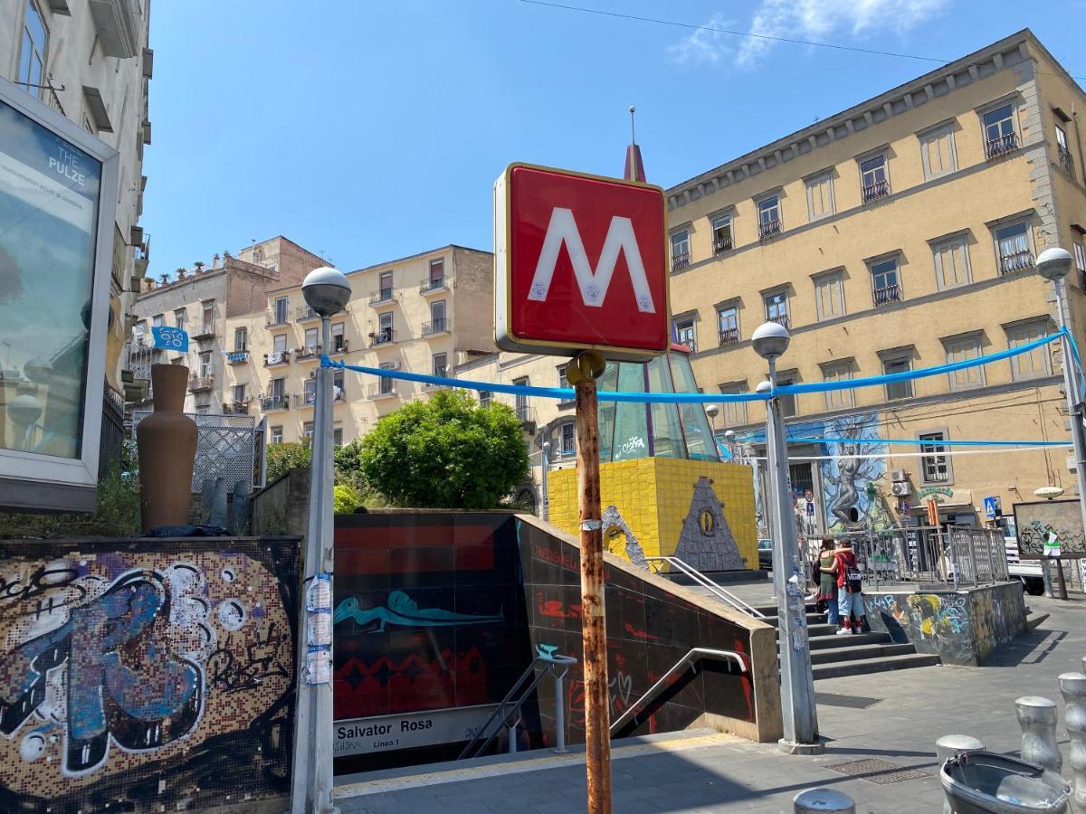 Folly Apartment Napoli Eksteriør bilde
